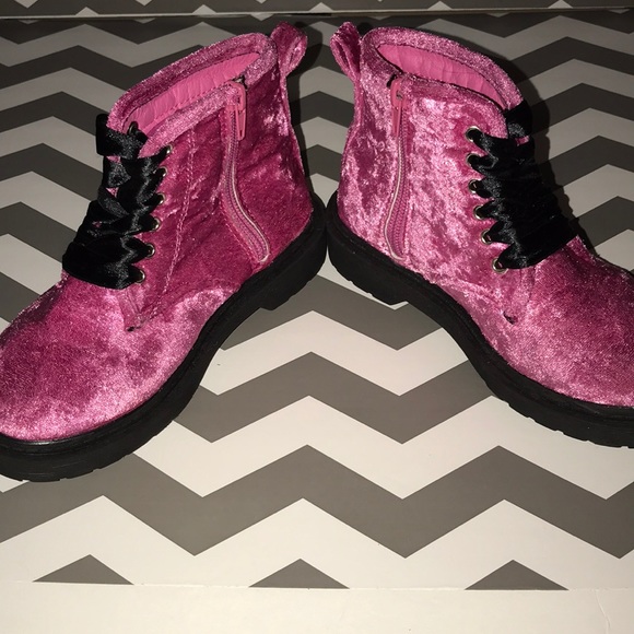 crushed velvet combat boots! - Picture 6 of 11